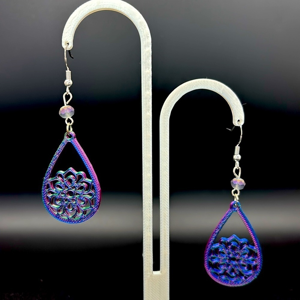 Teardrop Flower Earrings - Picture 4 of 4